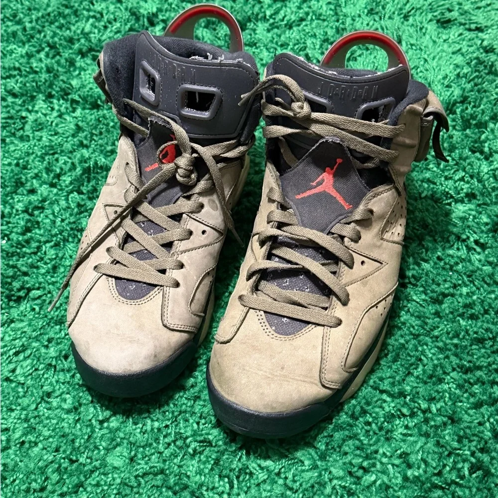 Nike x Travis Scott Air Jordan 6 Retro olive